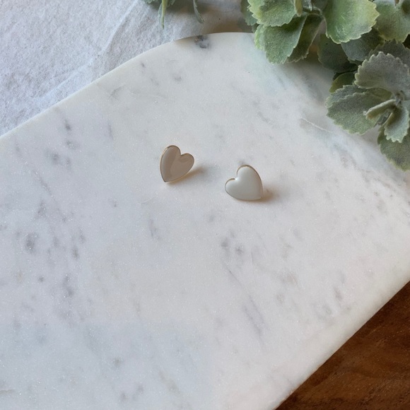 The Monroe - White Stud Heart Earrings - Picture 4 of 5